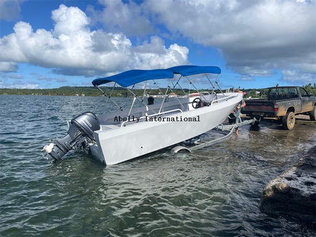 5.8m fishseeker boat.jpeg