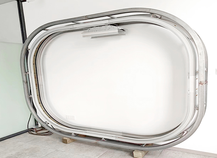 Abelly supply the bending service for medical transfer track conveyor. Abelly is the leading aluminum experter for aluminum solution.